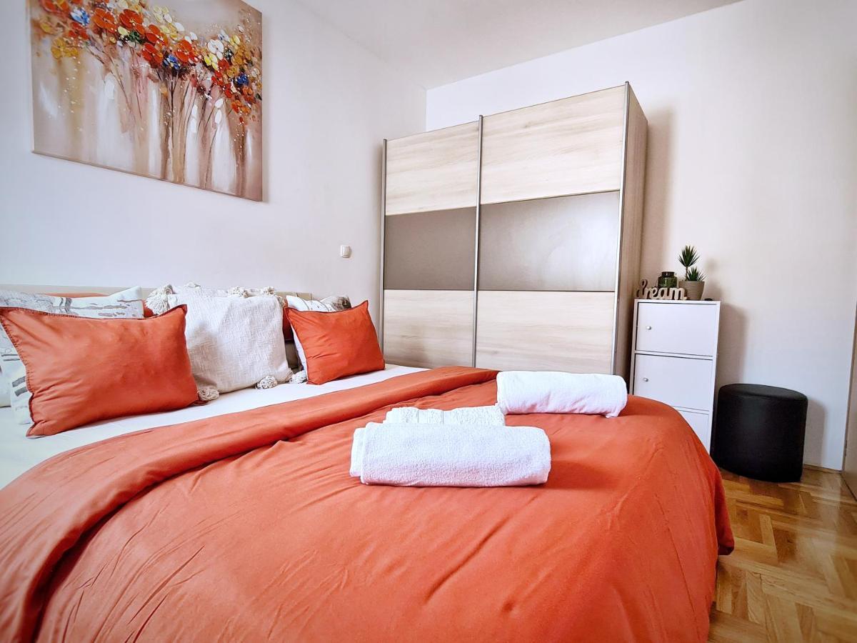 Luxury Apartment Salona エクステリア 写真