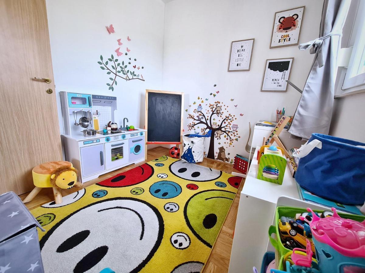 Luxury Apartment Salona エクステリア 写真